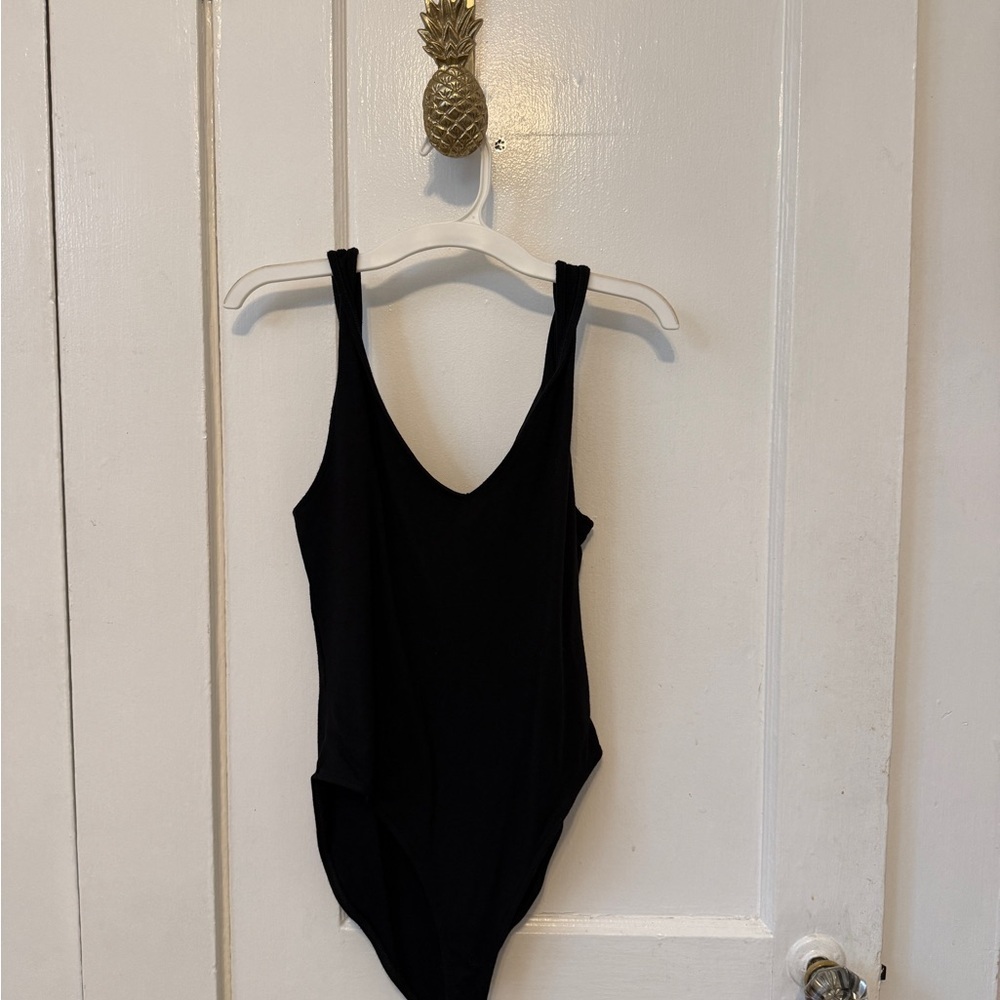 Forever 21 Black One-Piece Bodysuit size large